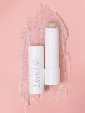 Limelife Bisou Lip Scrub